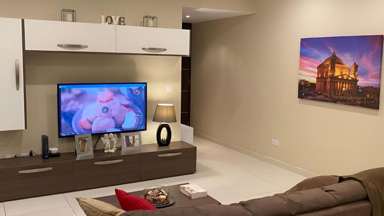 Super Bright And Spacious Seaview * San Ġiljan